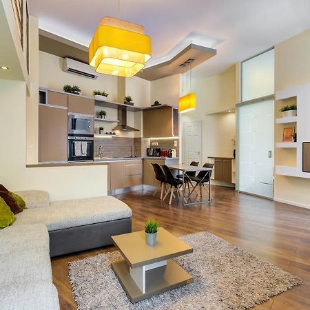 Spacious & Stylish Apartment In Downtown Budapest Kültér fotó