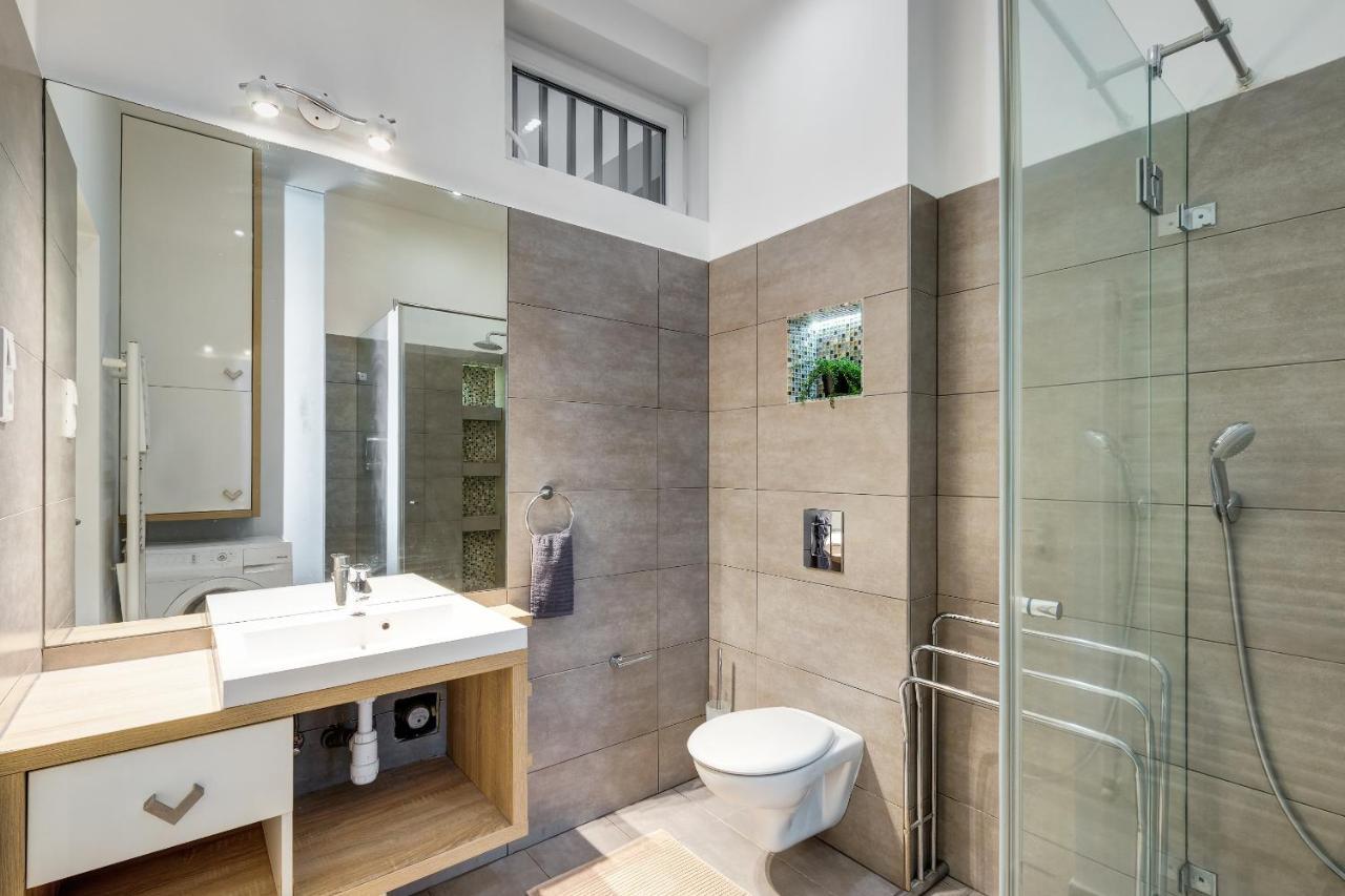 Spacious & Stylish Apartment In Downtown Budapest Kültér fotó